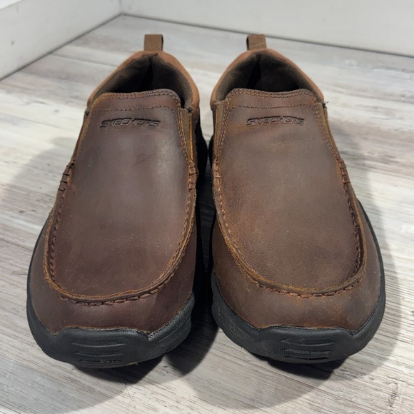 Skechers 66146 Relaxed Fit Expended Seveno Leather Slip On Shoes Men Size US 9
